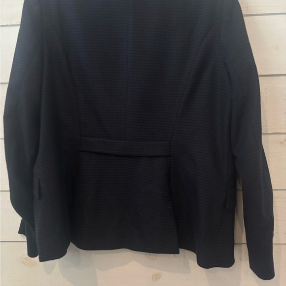 WHBM Black and Purple Houndstooth printed blazer in size 12. Great condition! - Picture 8 of 12